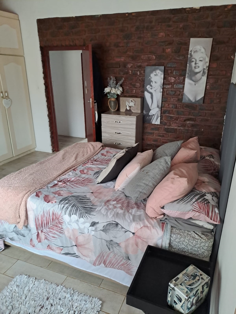 4 Bedroom Property for Sale in Seavale Eastern Cape